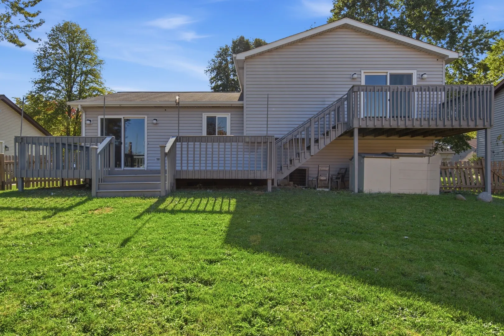 204 W Hawthorne Boulevard IL