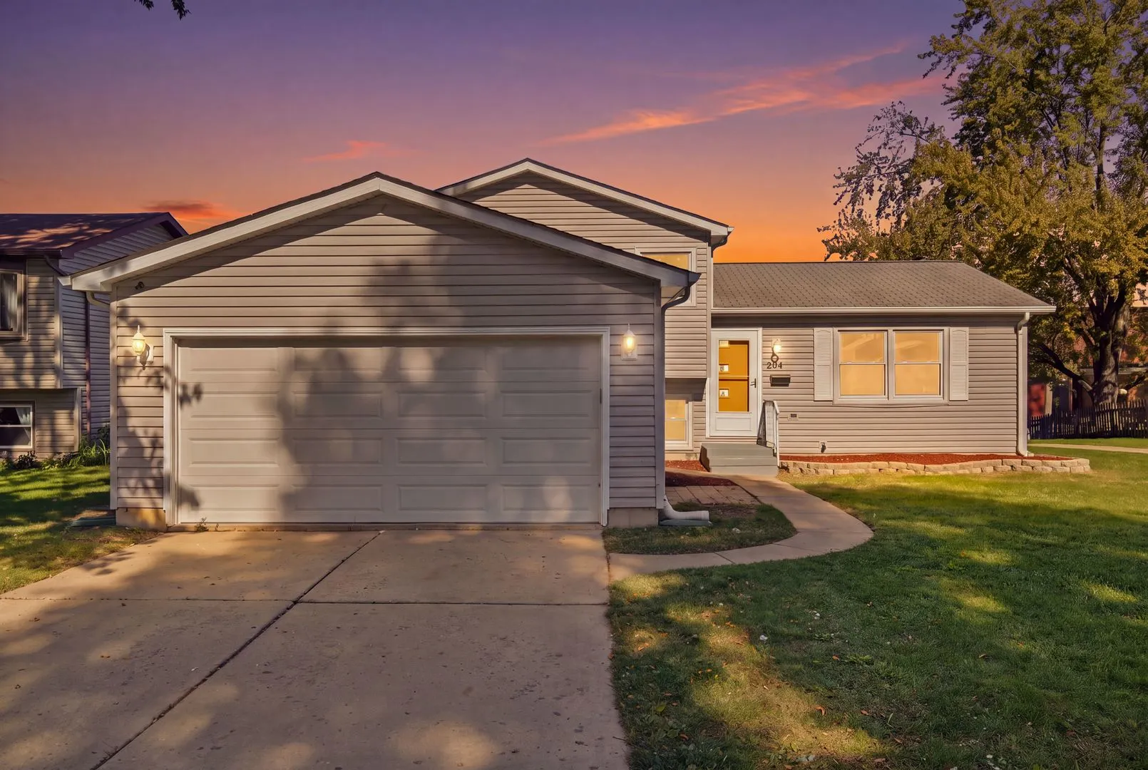 204 W Hawthorne Boulevard IL