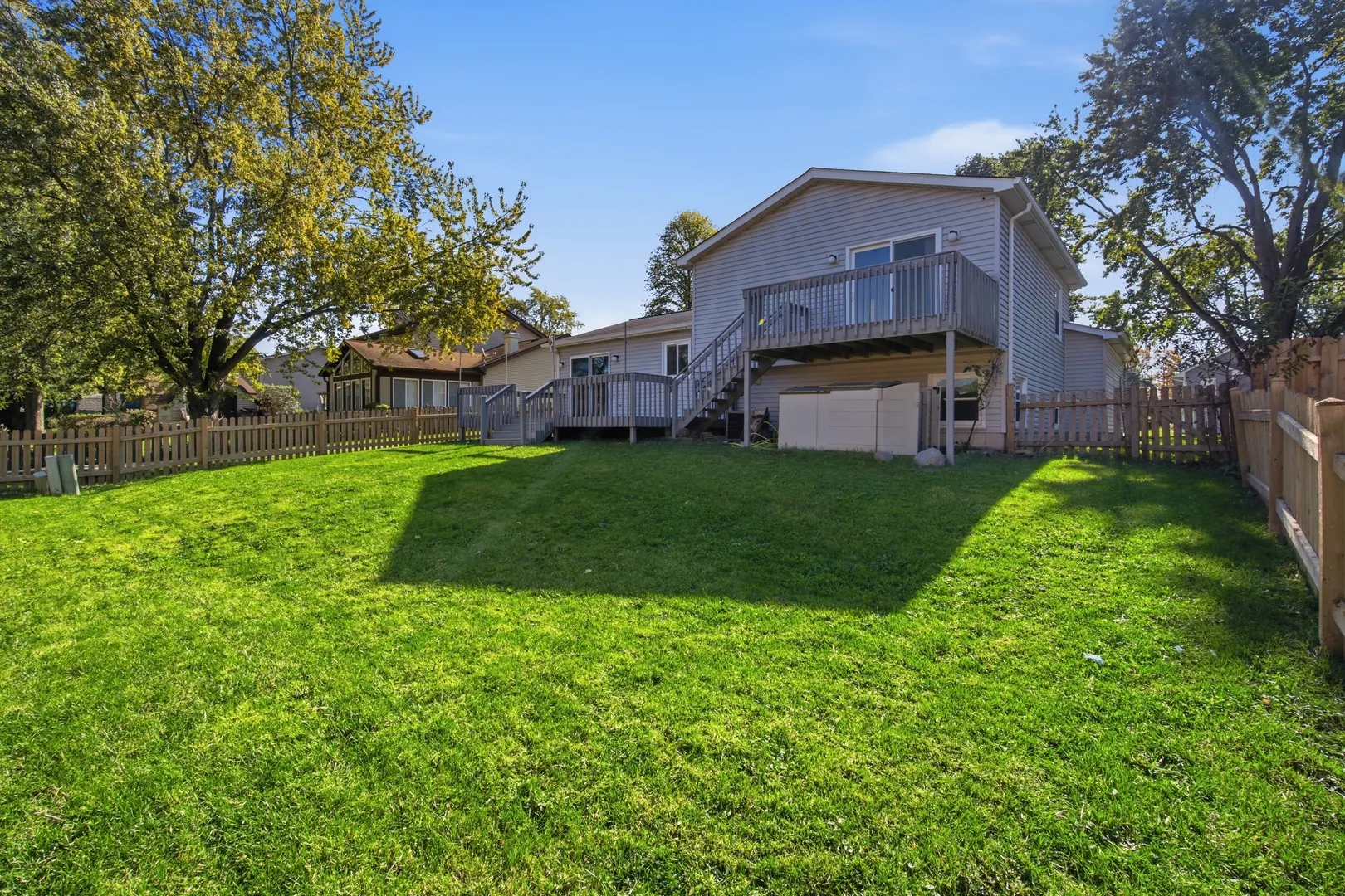 204 W Hawthorne Boulevard IL