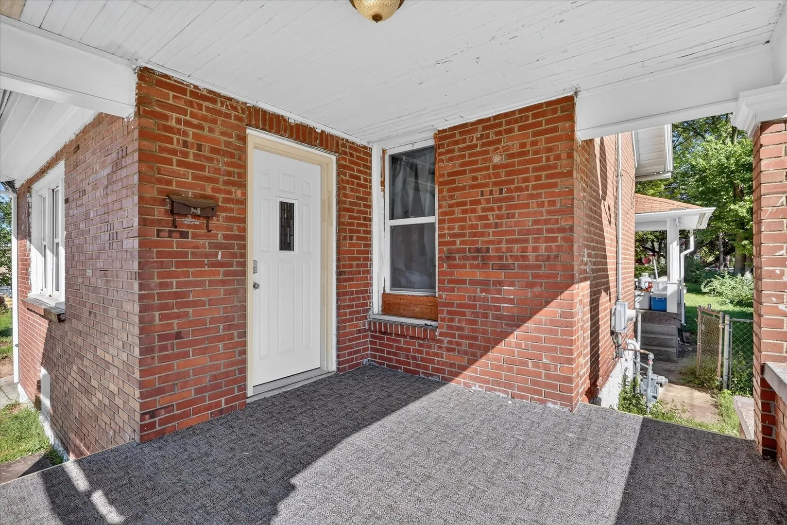 918 S 3rd Street IL