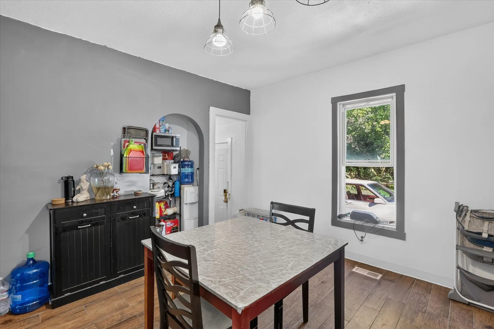 918 S 3rd Street IL