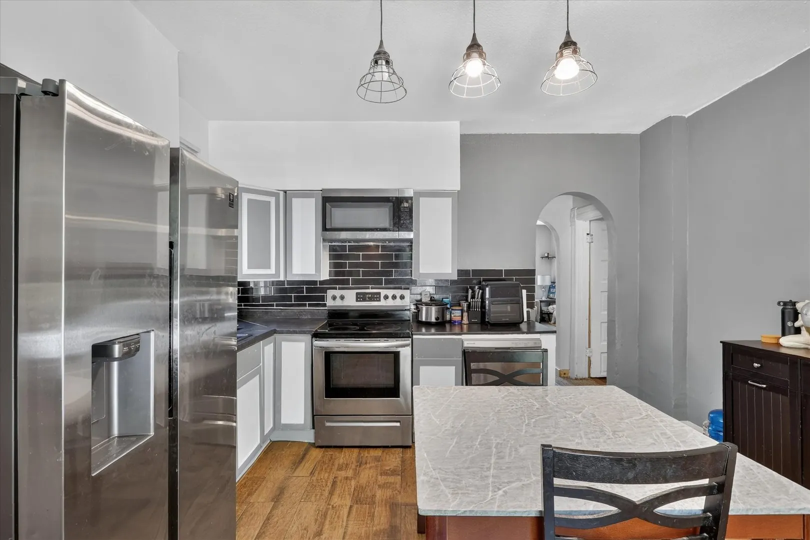 918 S 3rd Street IL