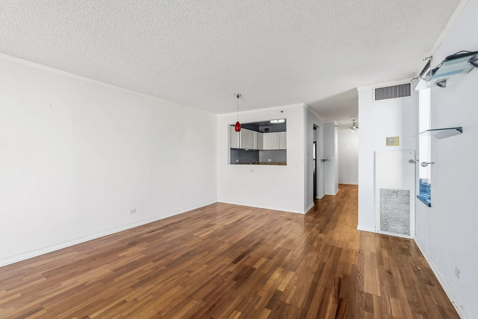 3660 N Lake Shore Drive IL #708