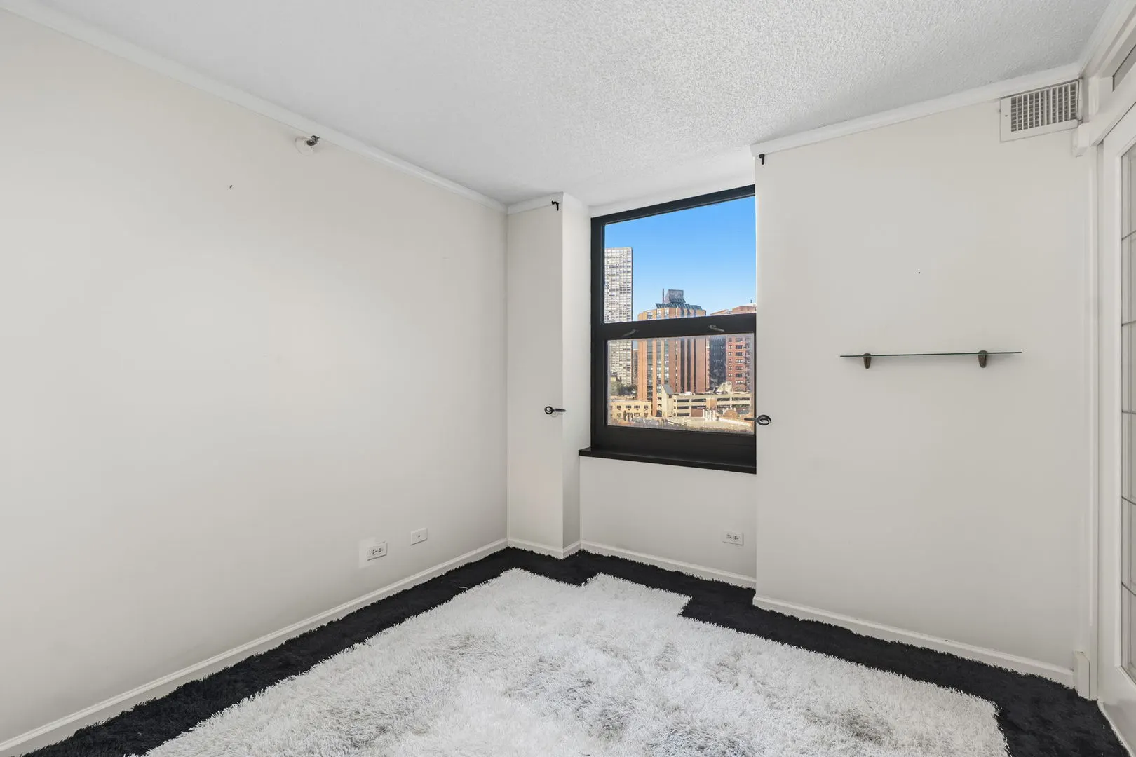 3660 N Lake Shore Drive IL #708