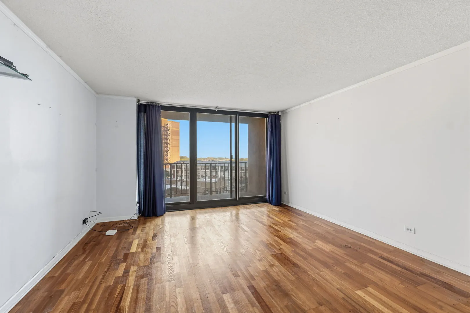 3660 N Lake Shore Drive IL #708