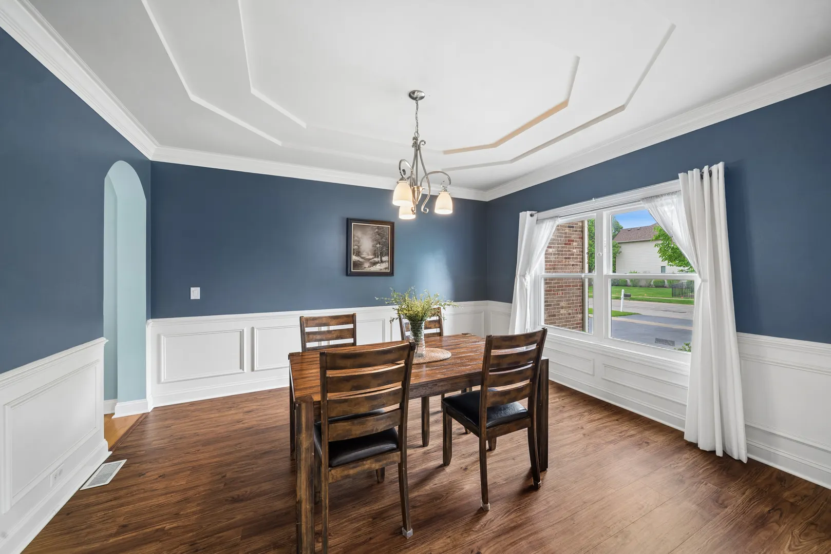 115 Pineridge Drive S IL