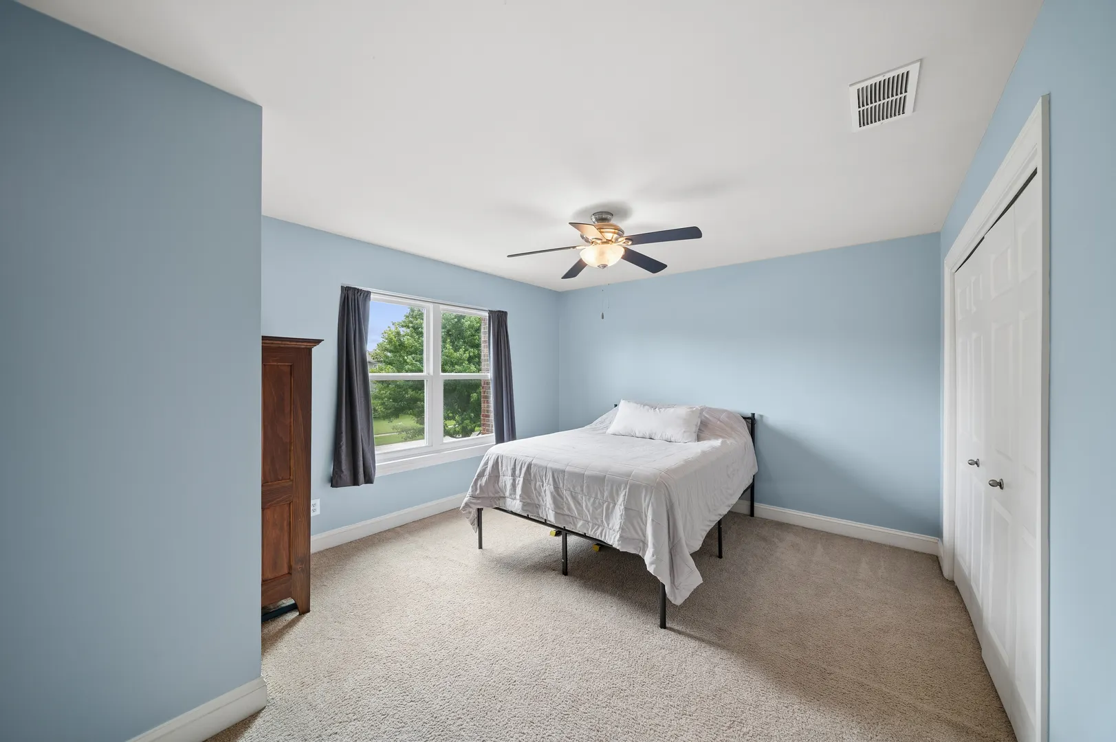 115 Pineridge Drive S IL
