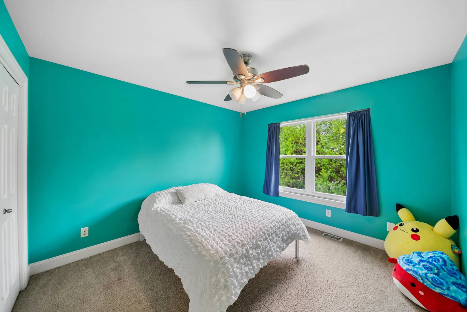 115 Pineridge Drive S IL
