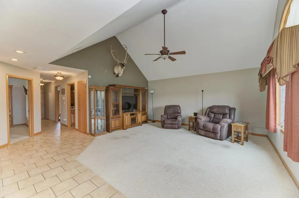 1658 Kirsten Lee Drive IL #1658