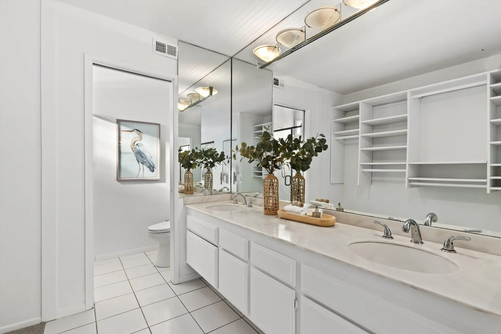 470 Jolina Way CA