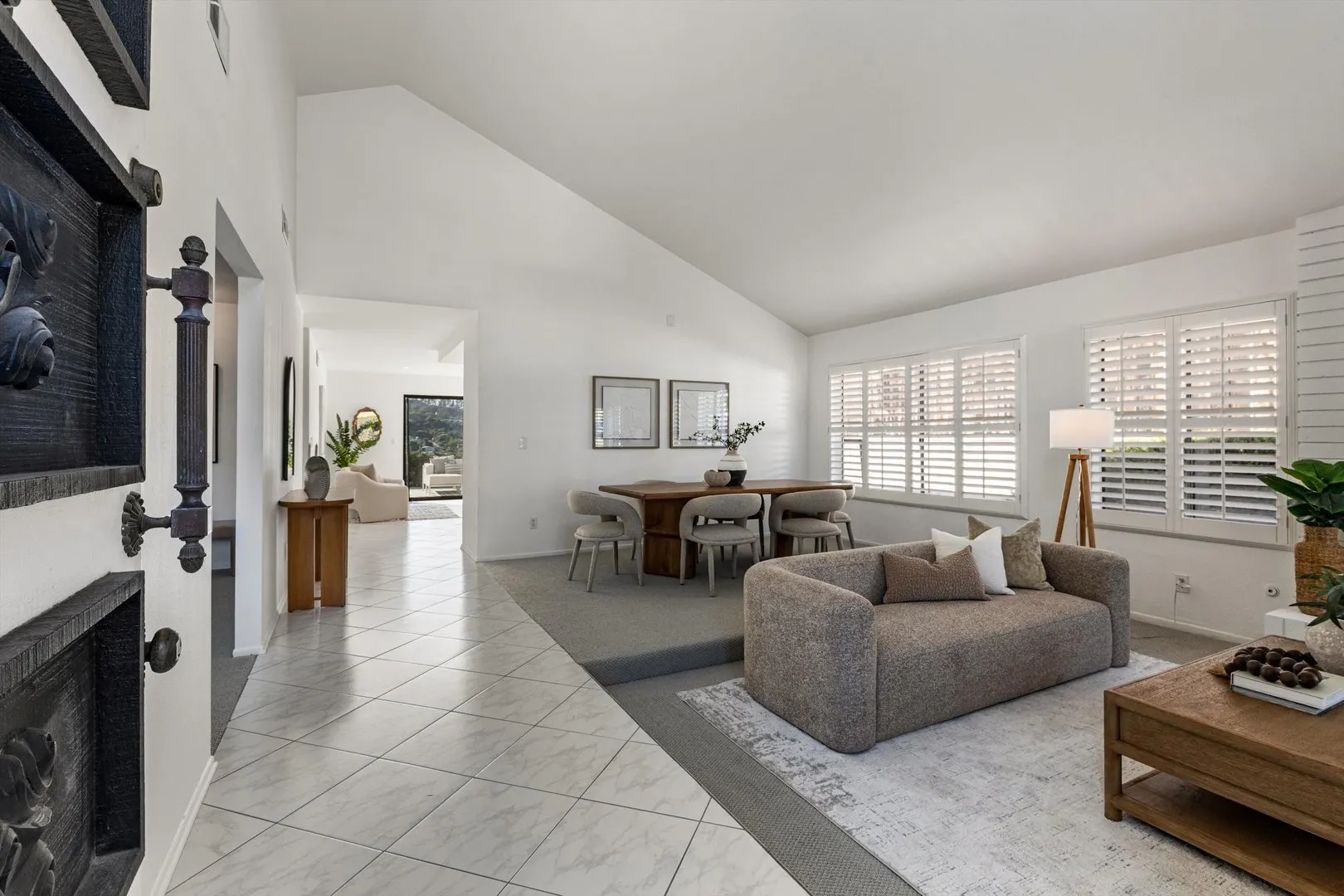 470 Jolina Way CA