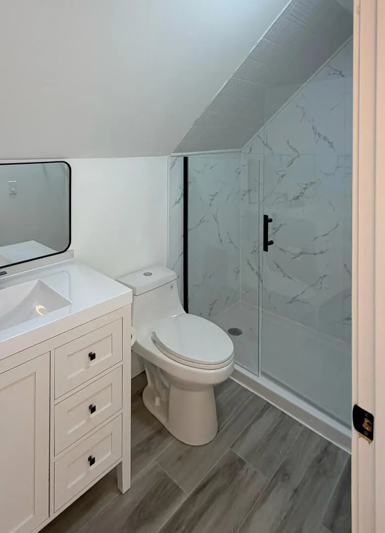 325 E E Lake Shore Drive IL