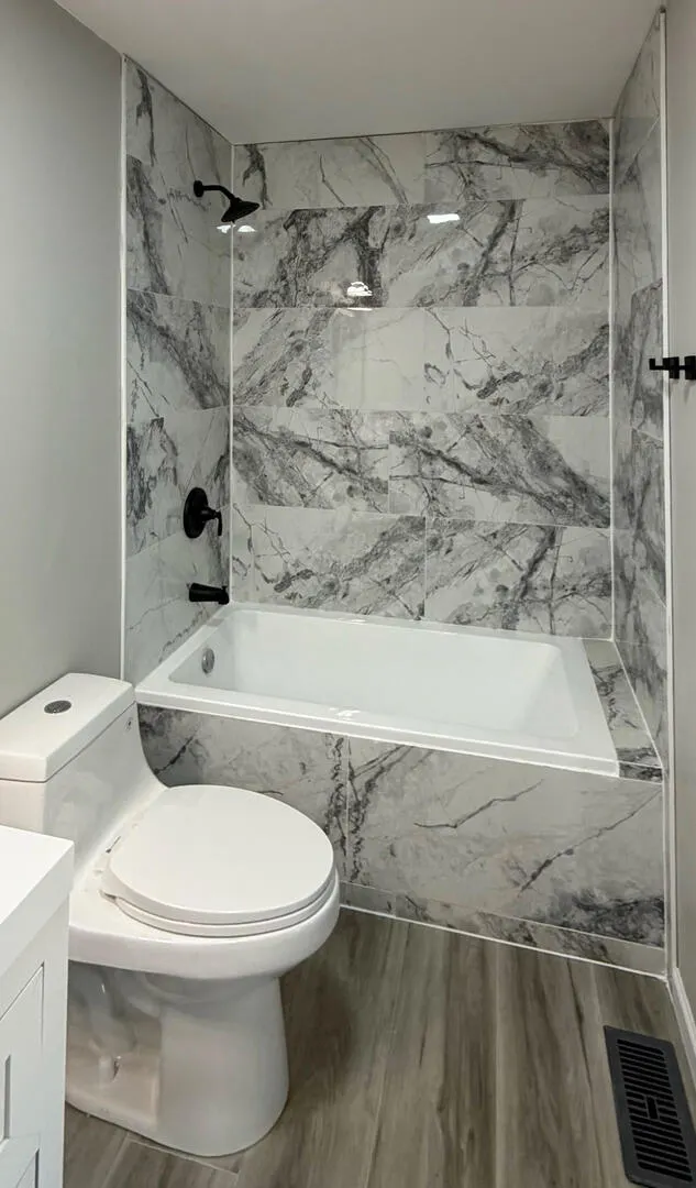 325 E E Lake Shore Drive IL