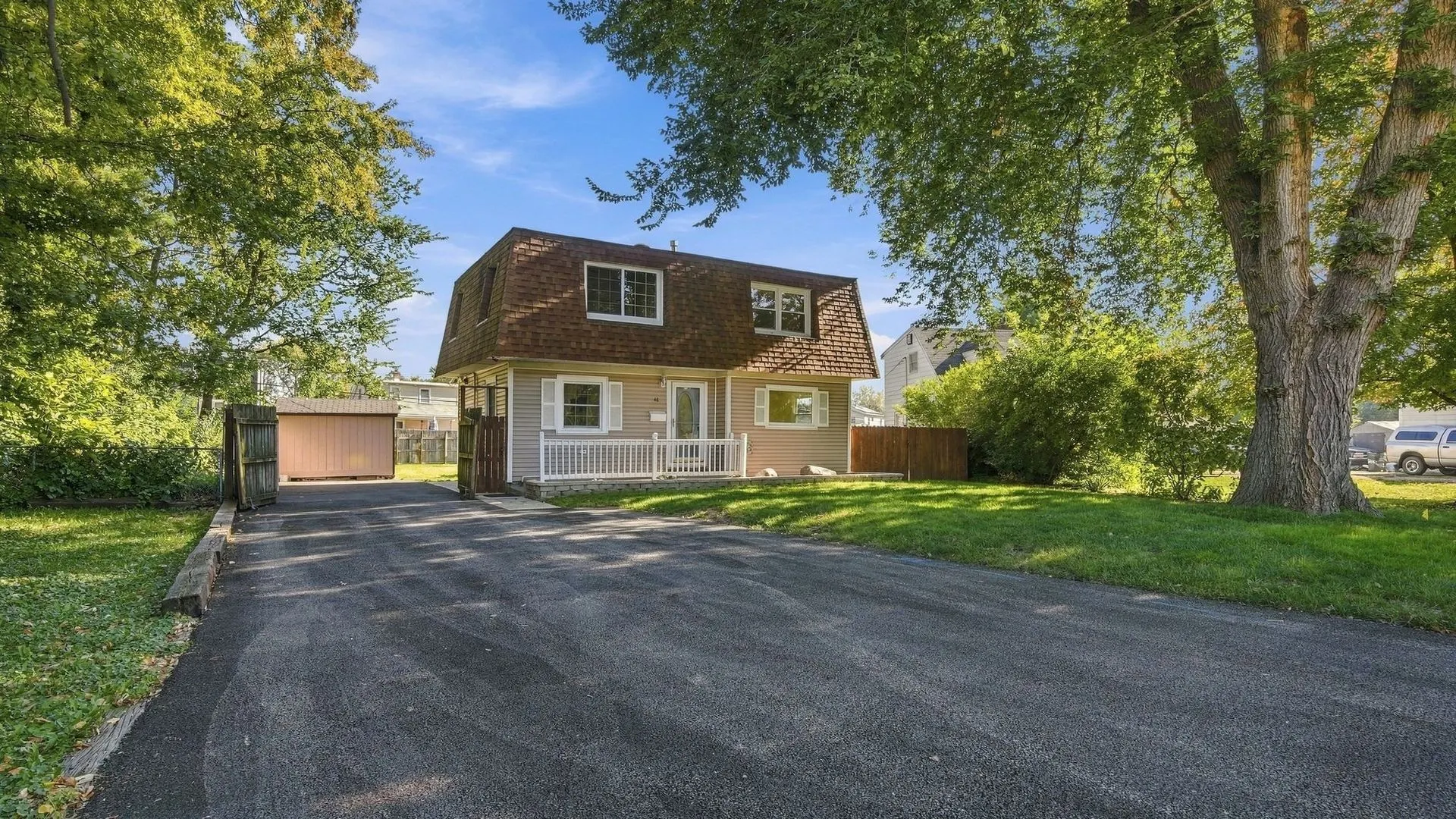 48 East Drive IL