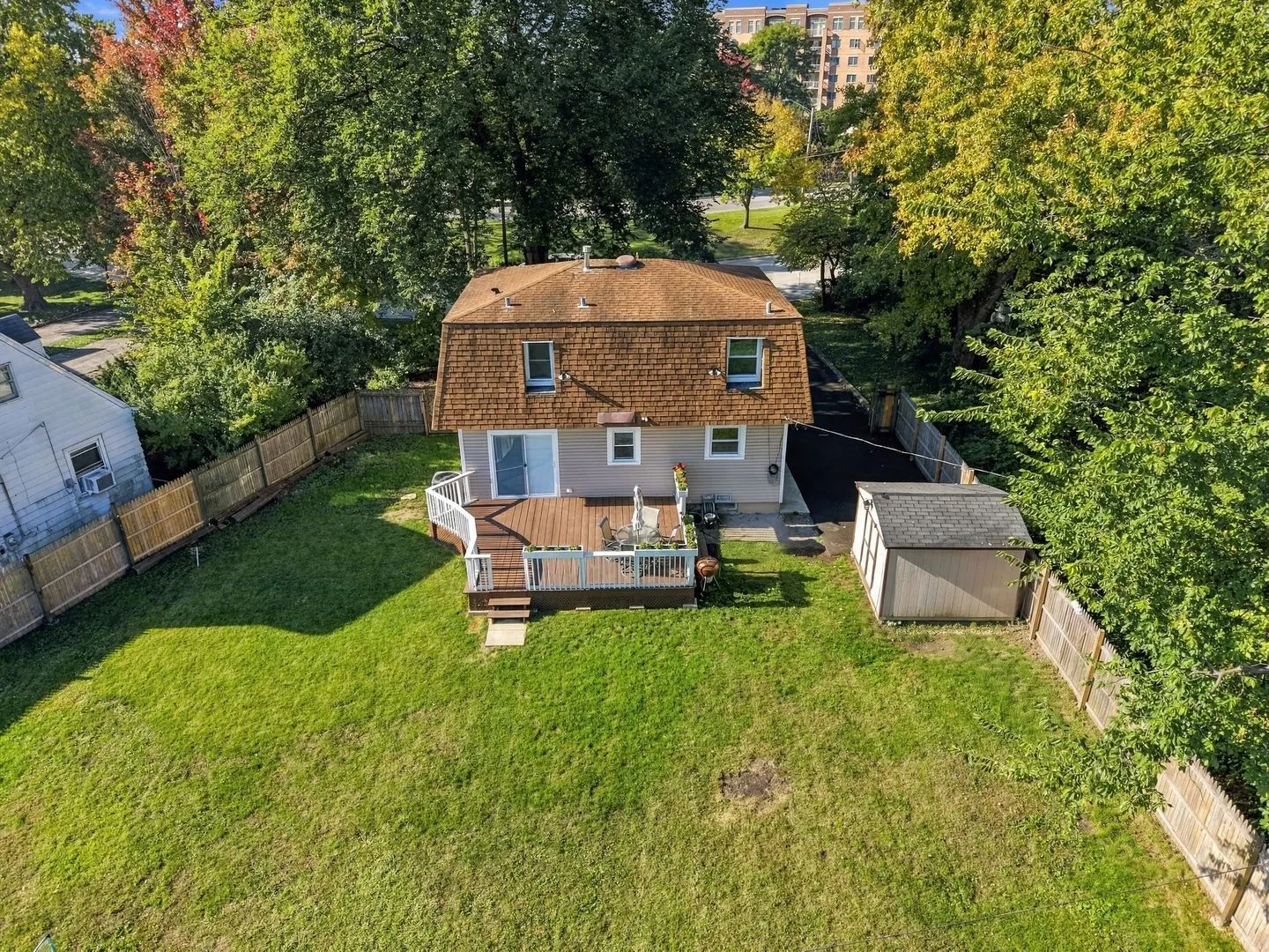 48 East Drive IL