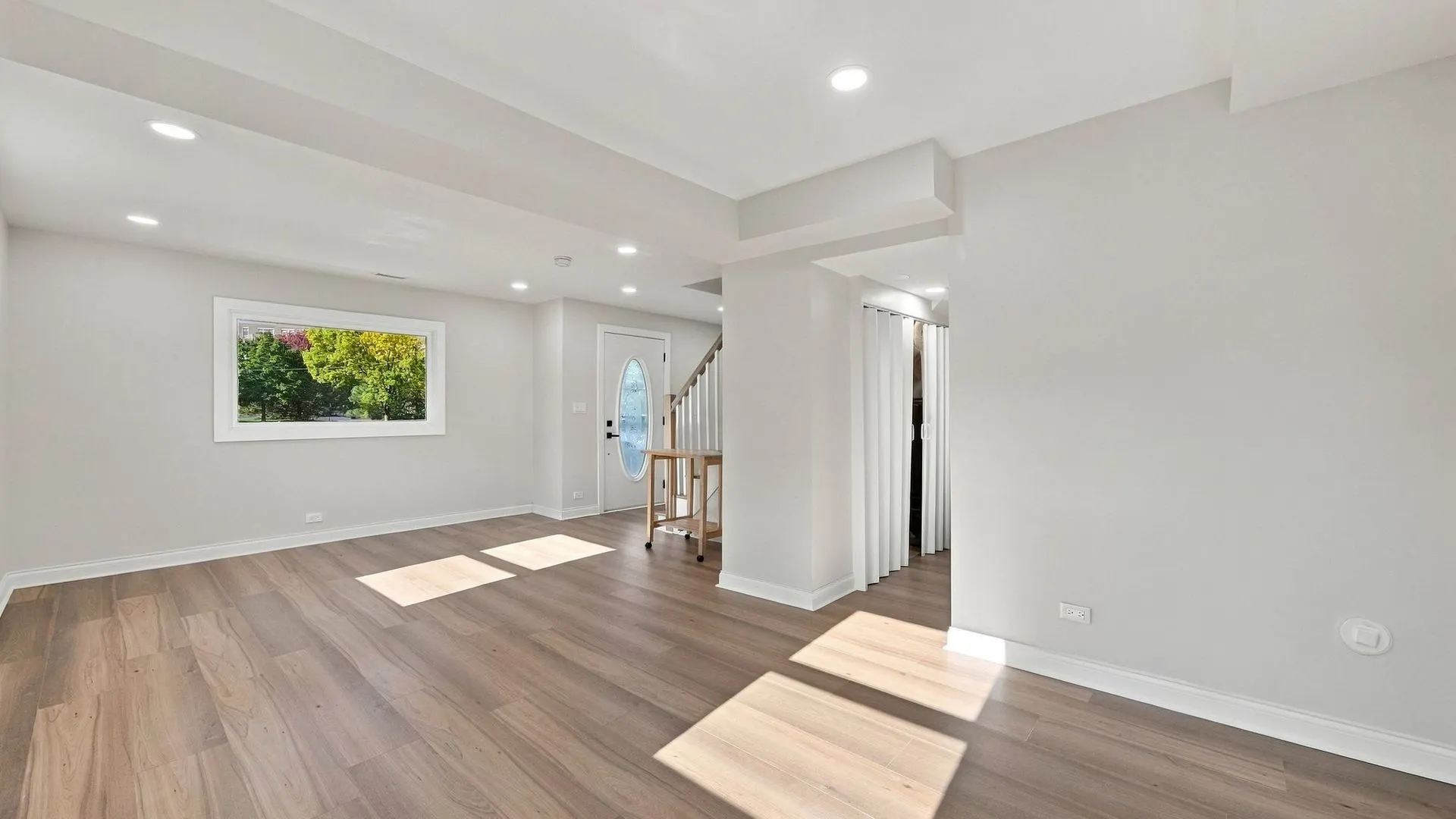 48 East Drive IL