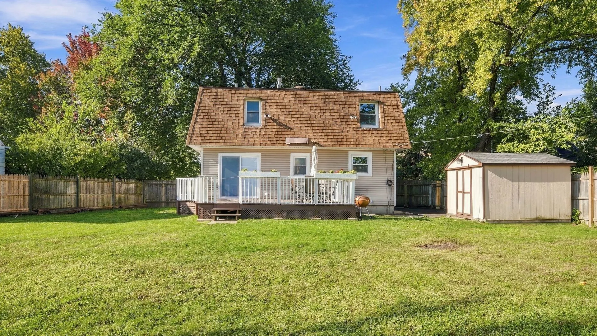48 East Drive IL