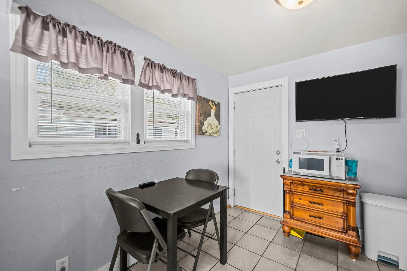 414 Old Harlem Road IL
