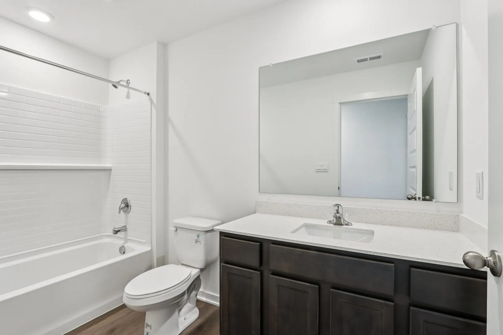 993 Emerald Drive IL