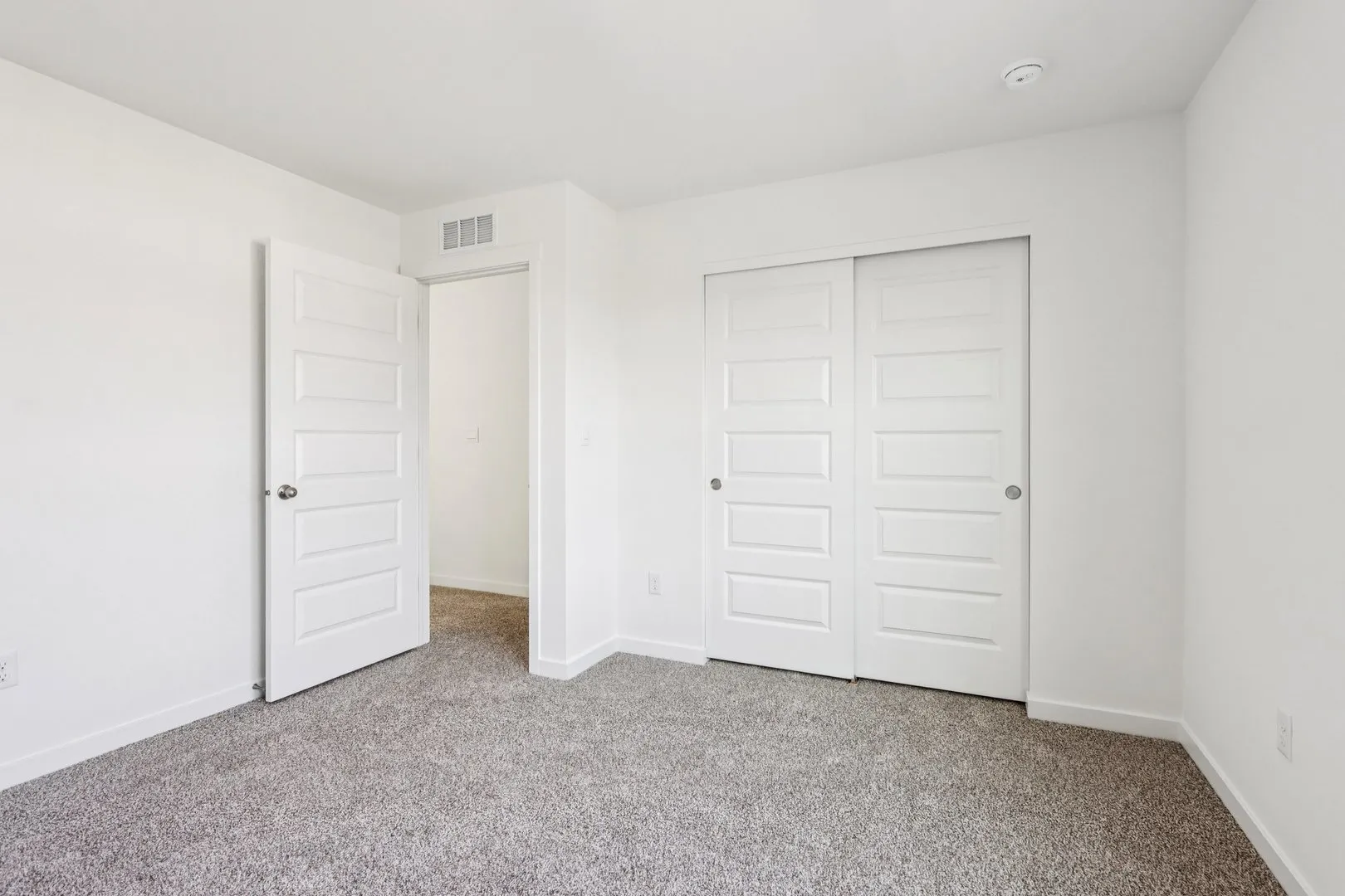 993 Emerald Drive IL