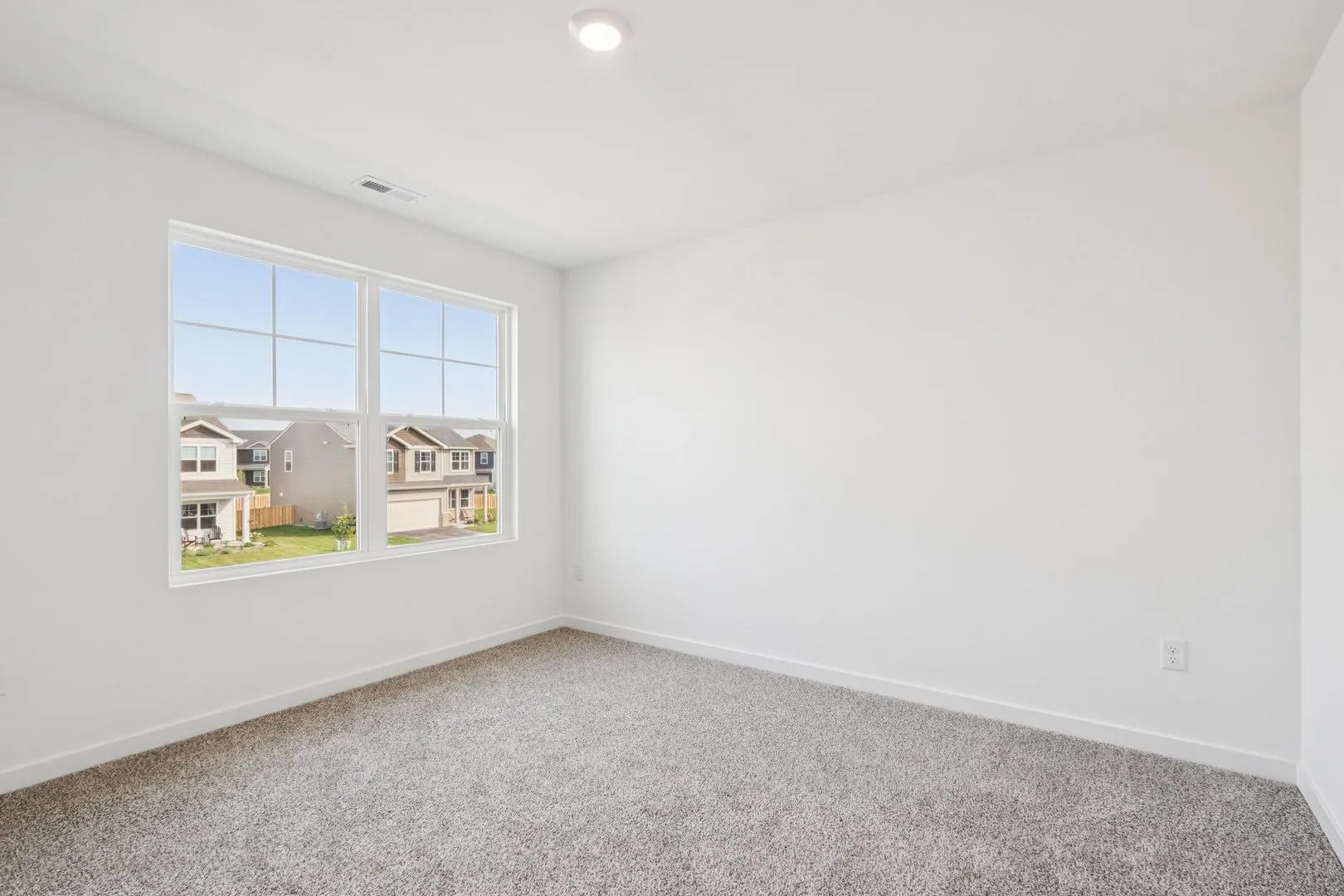 993 Emerald Drive IL