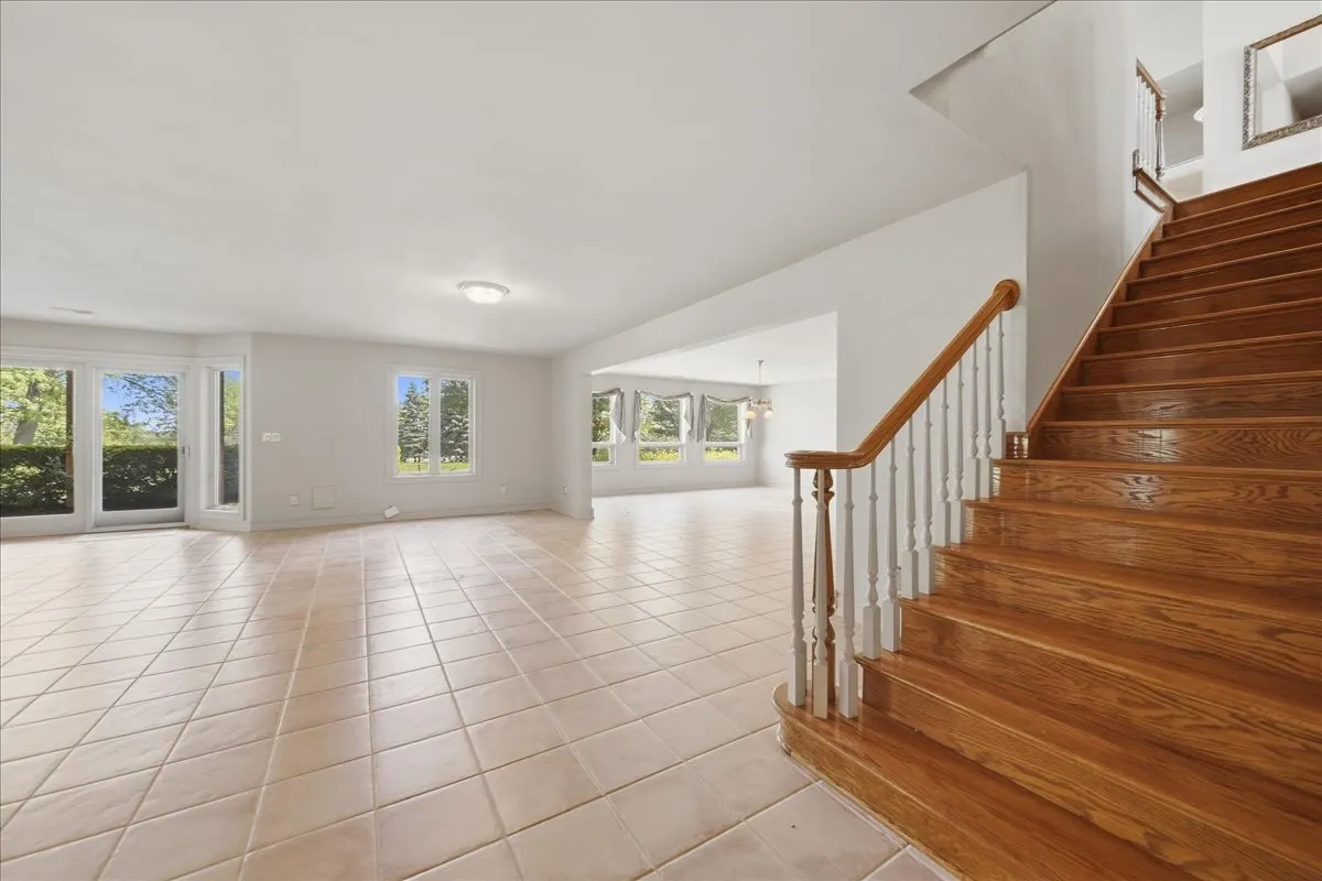17619 Grandview Drive IL