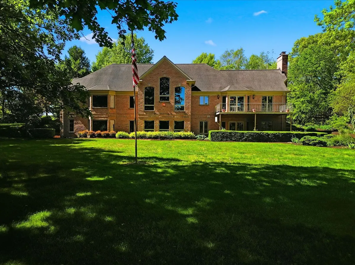 17619 Grandview Drive IL