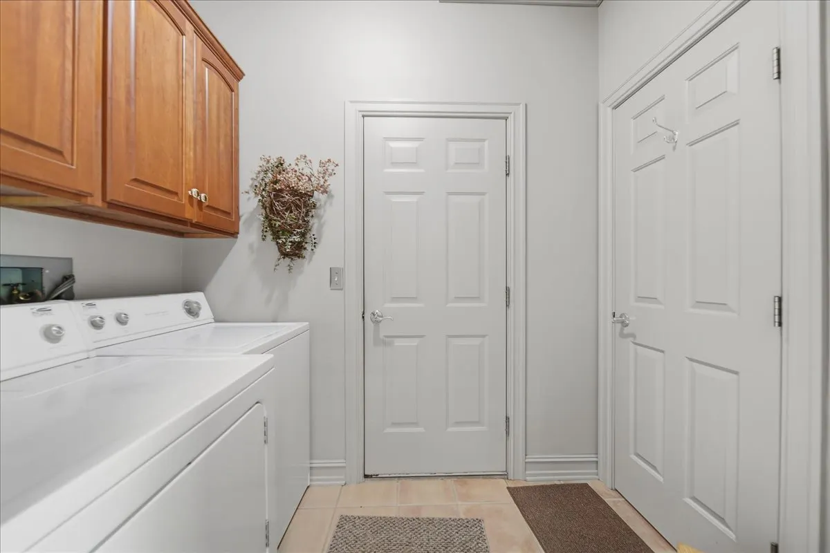 17619 Grandview Drive IL