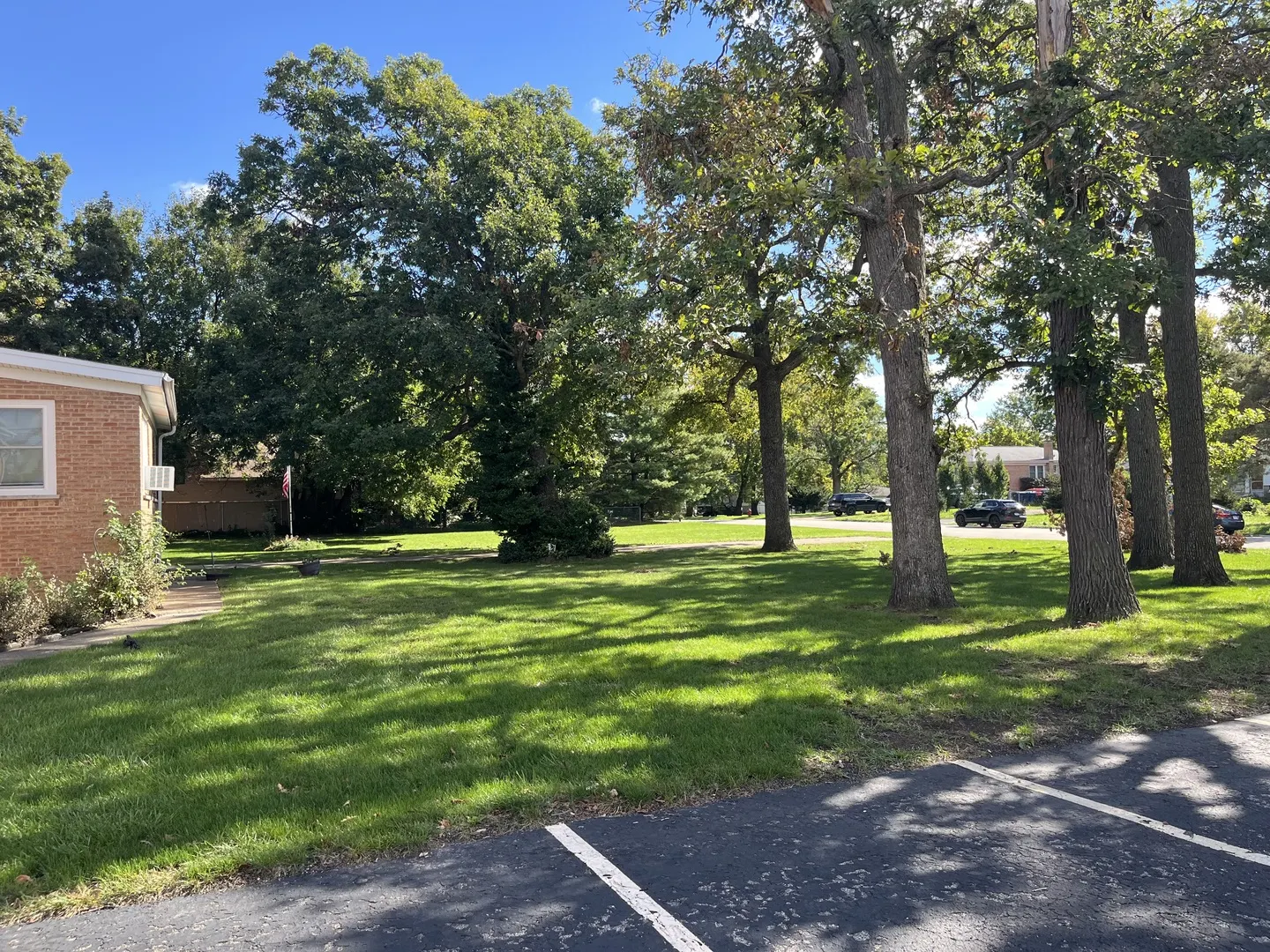 8747 S Roberts Road IL