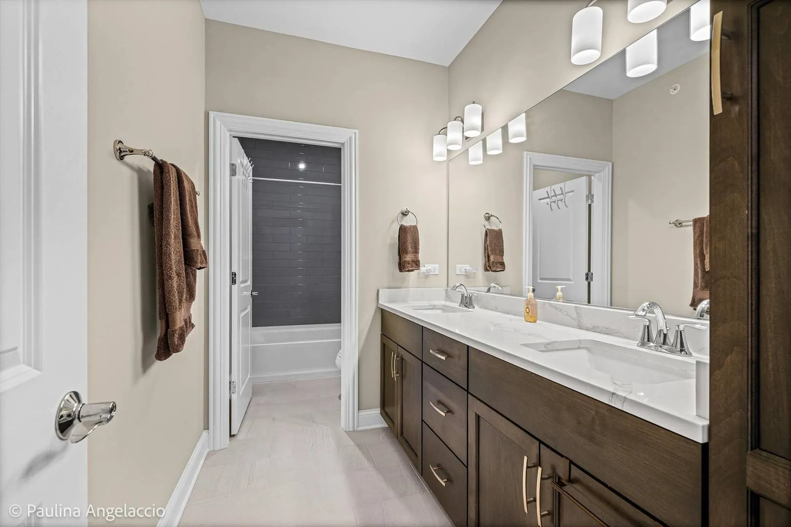 1681 Elderberry Court IL