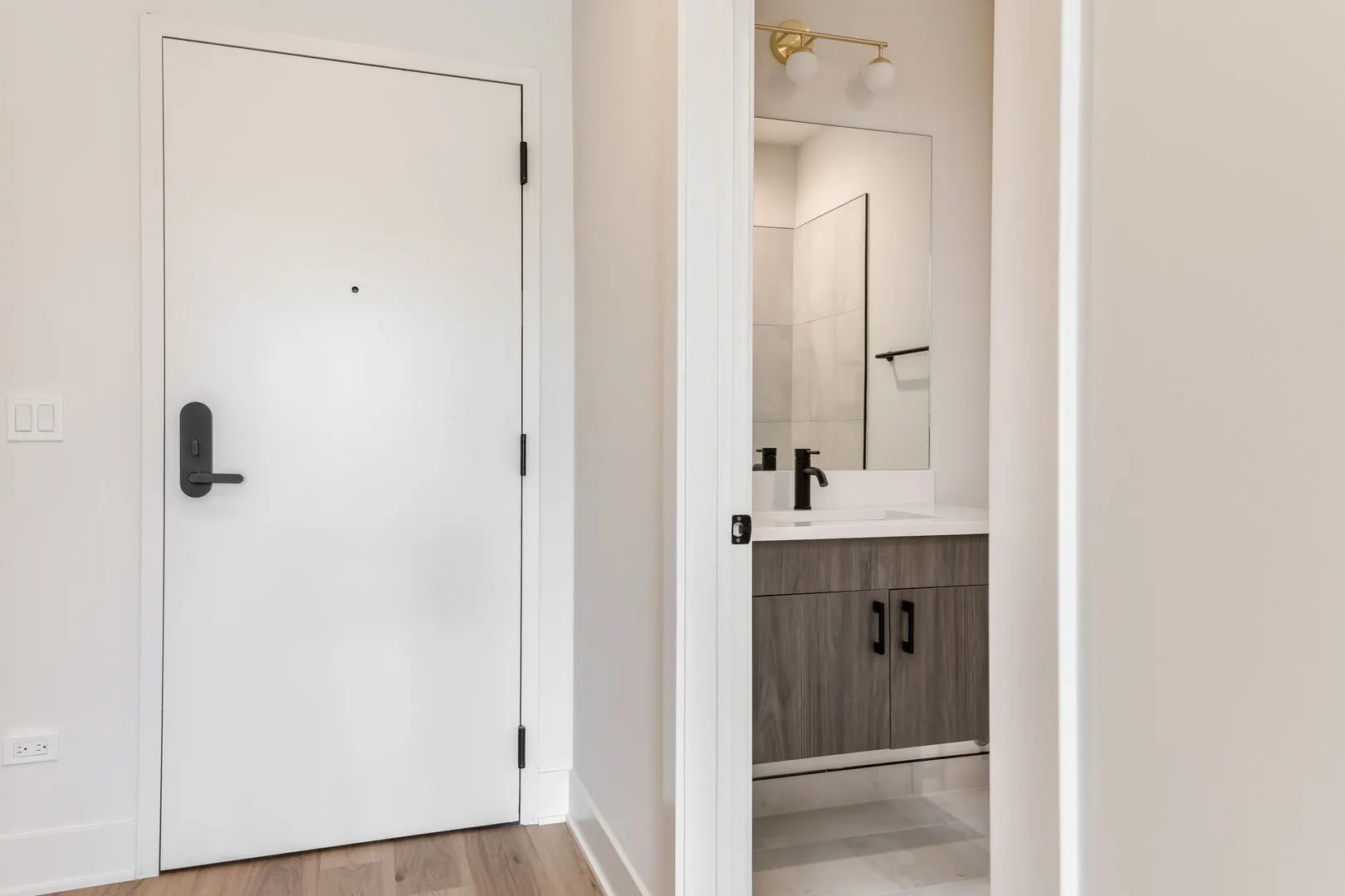 224 S Ashland Avenue IL #505