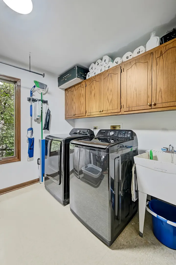 1128 Foxtail Court IL #1128