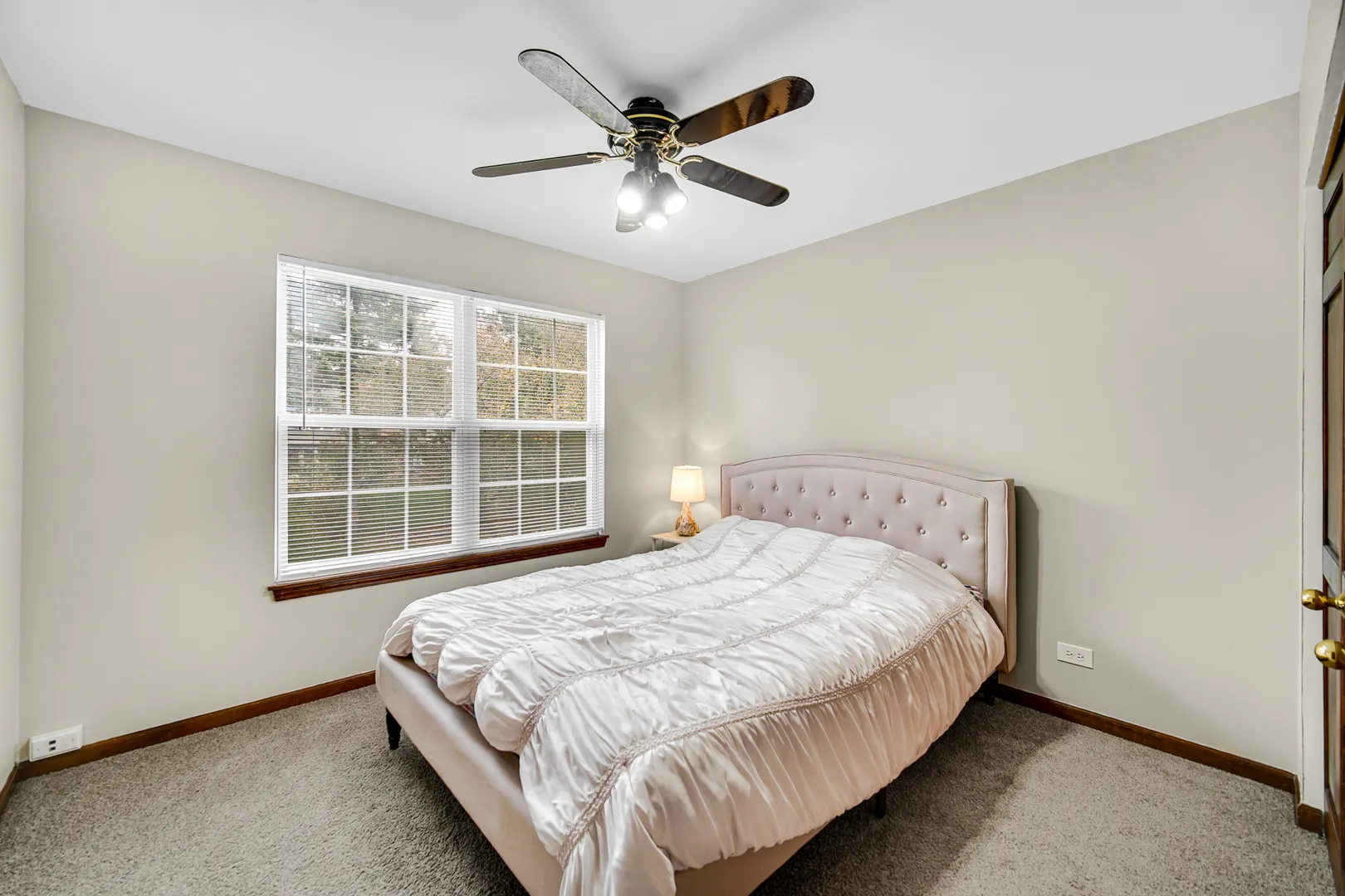 36129 N Springbrook Lane IL