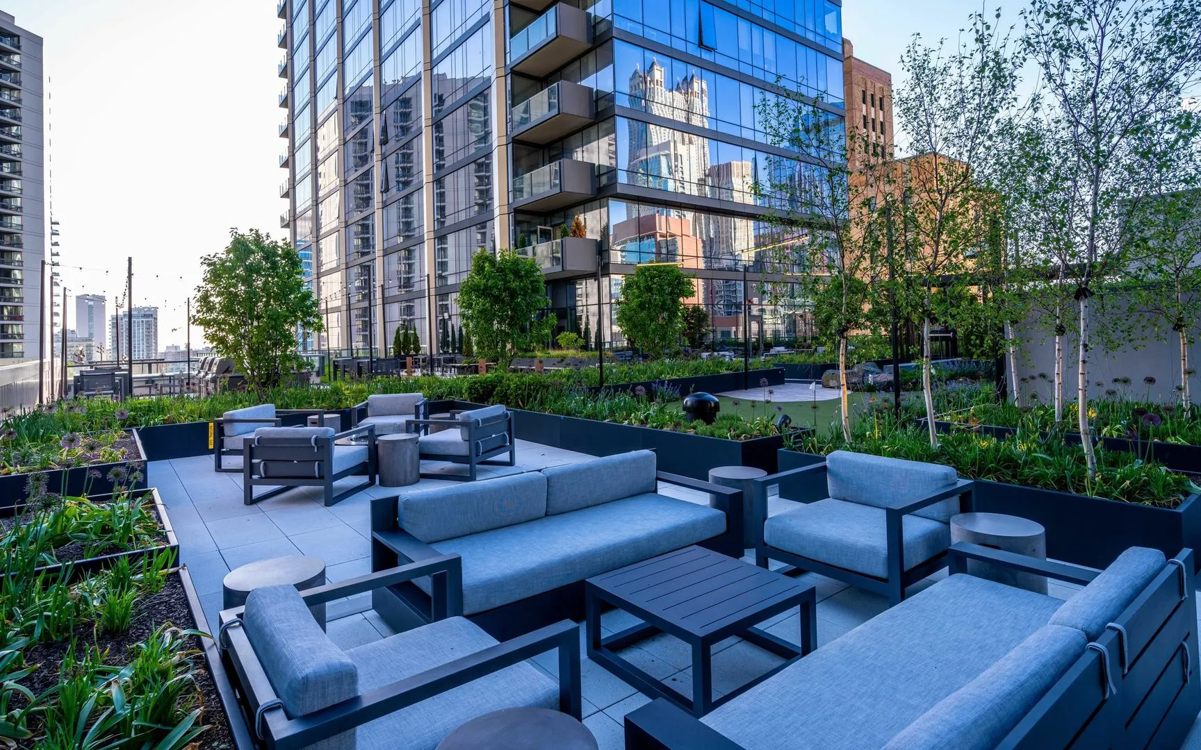 23 W Chicago Avenue IL #3401