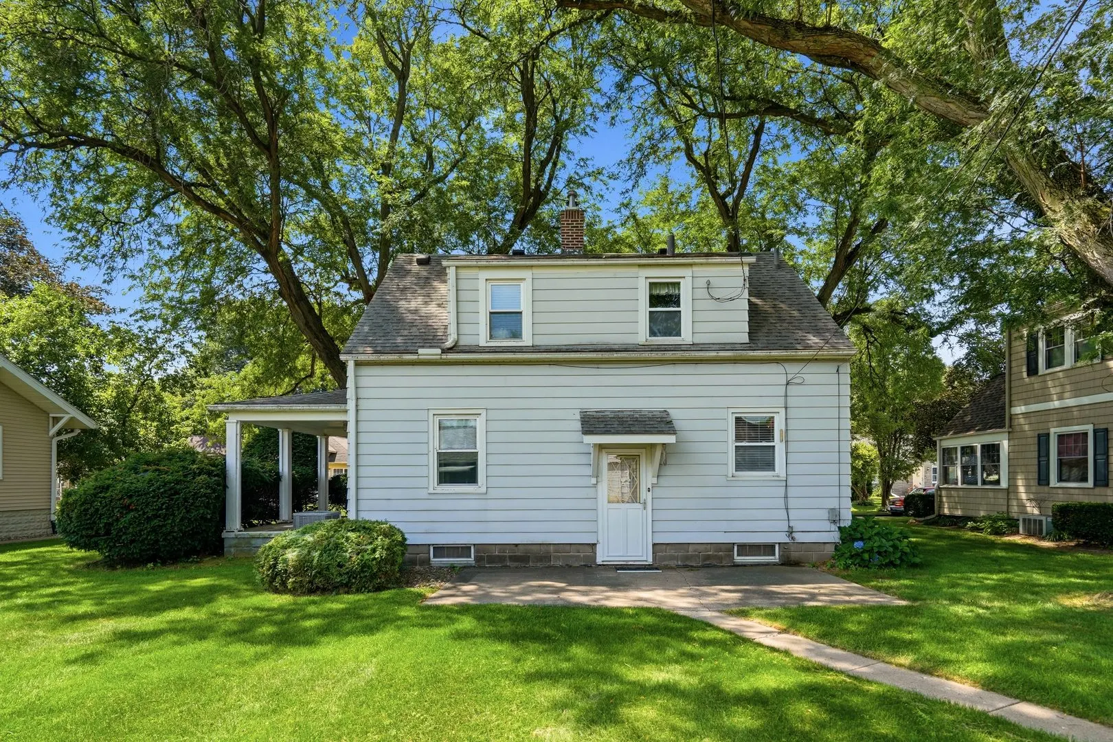511 27th Avenue IL