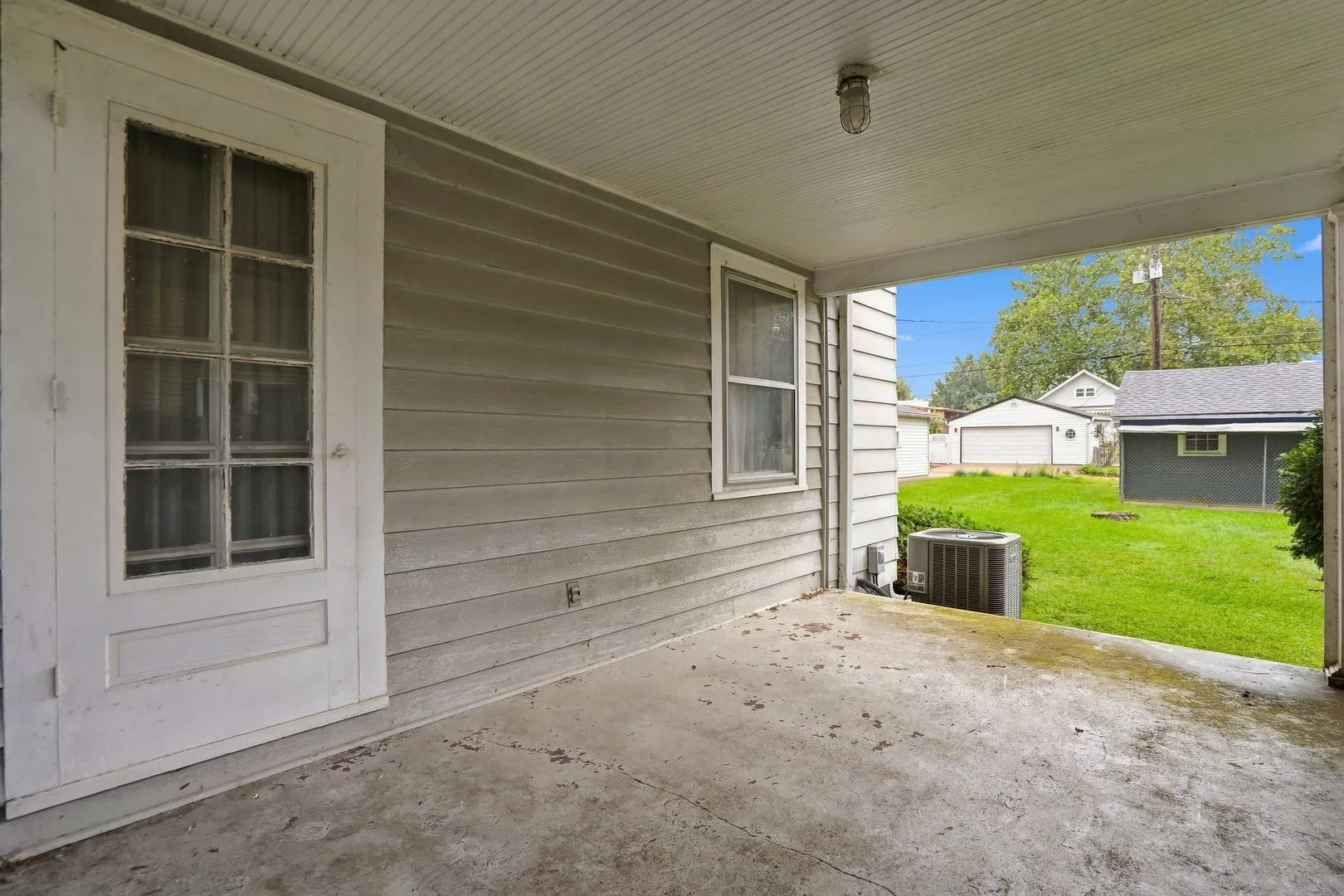 511 27th Avenue IL
