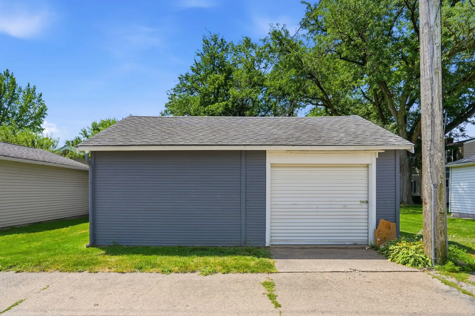 511 27th Avenue IL