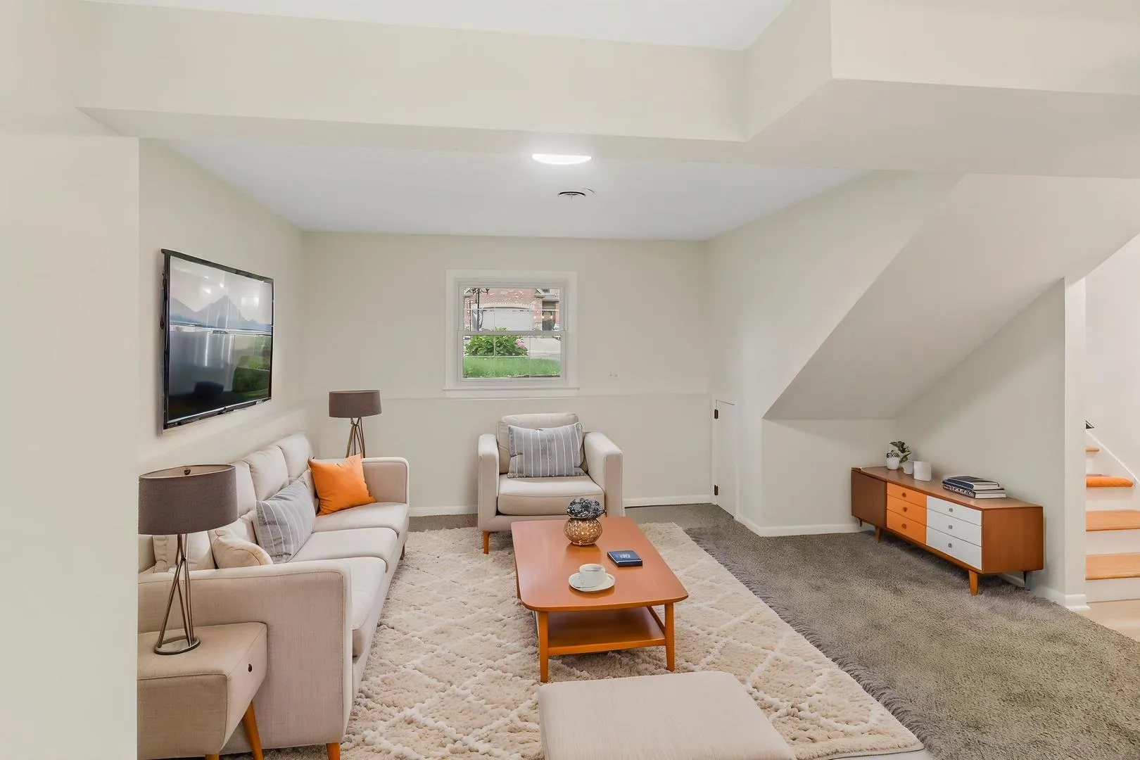 22W381 2nd Street IL
