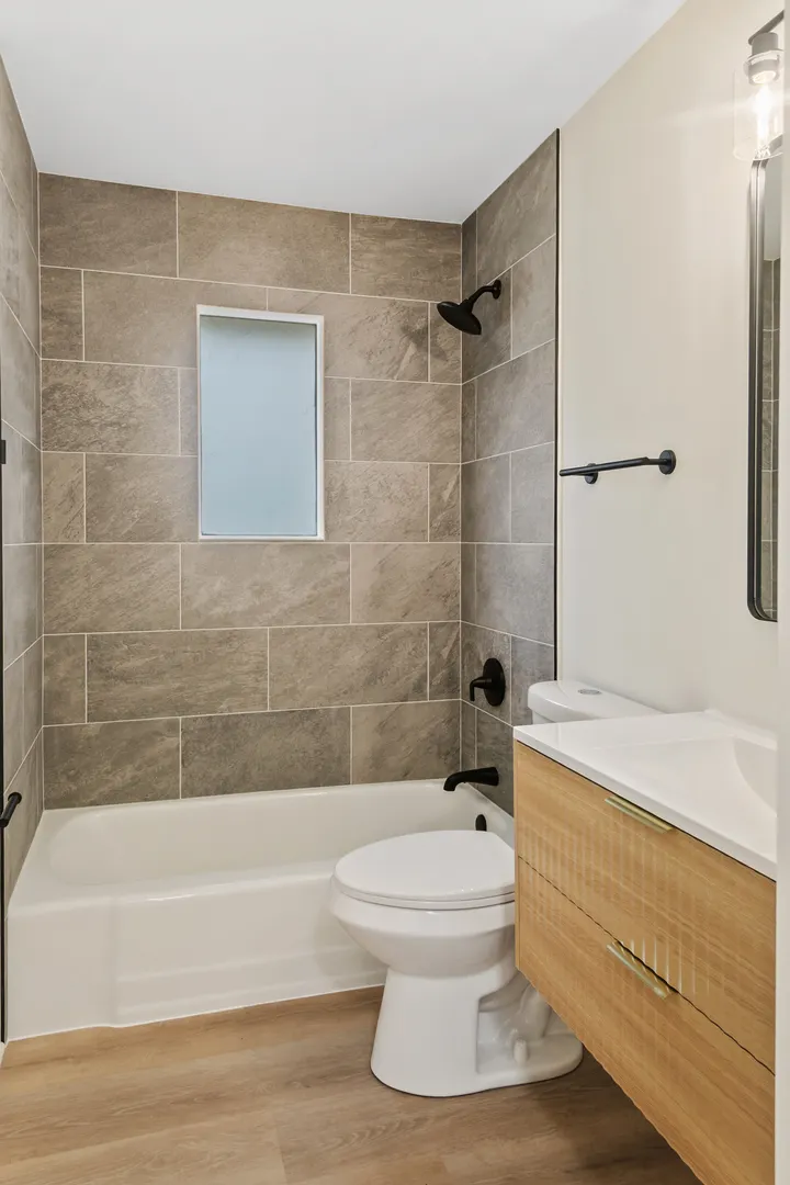 22W381 2nd Street IL