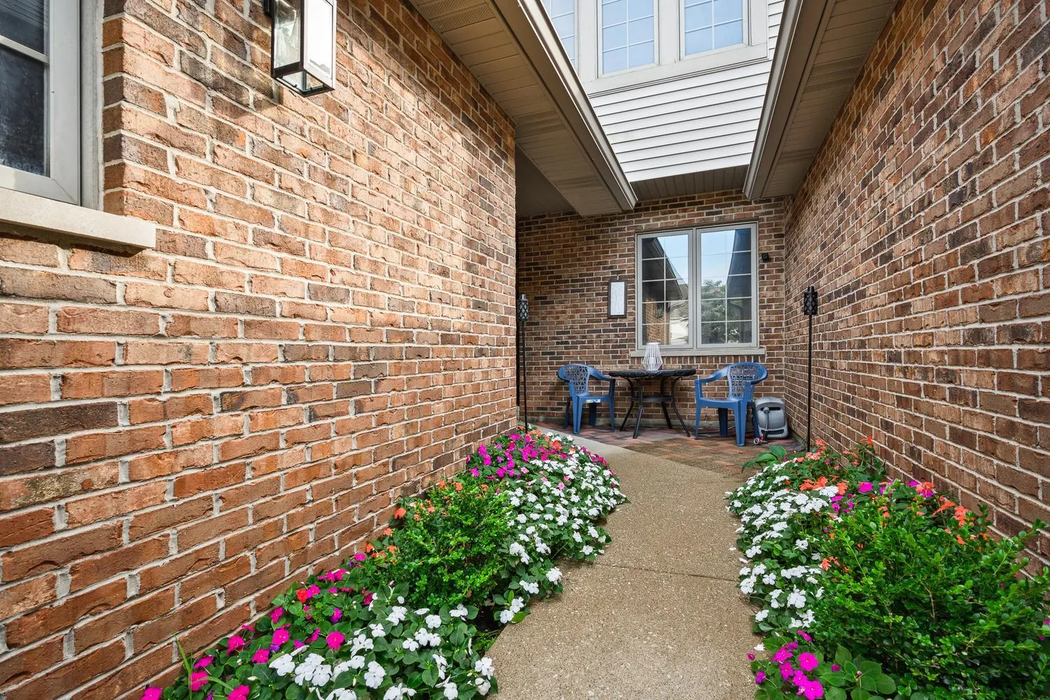 13866 STEEPLES Road IL