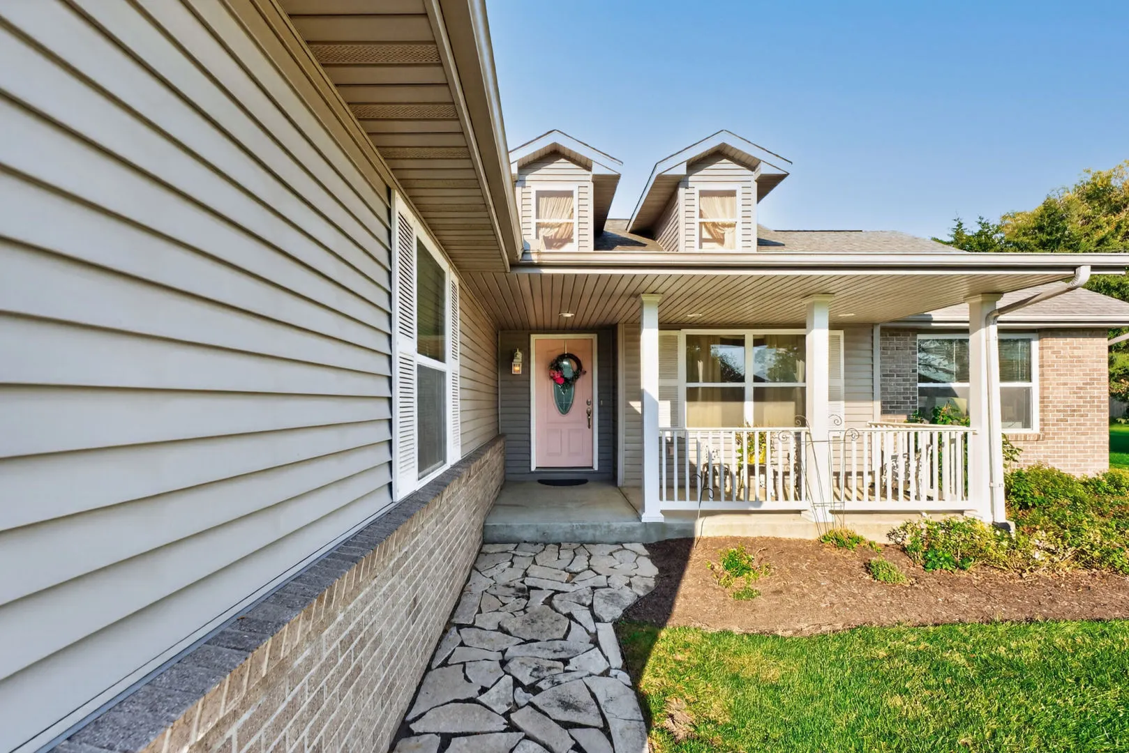 1535 WESTMONT Drive IL