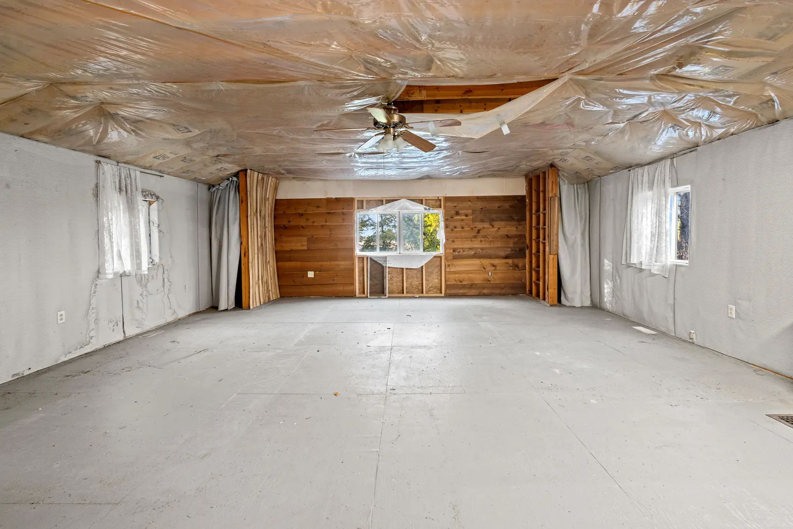 11619 321st Street W IL