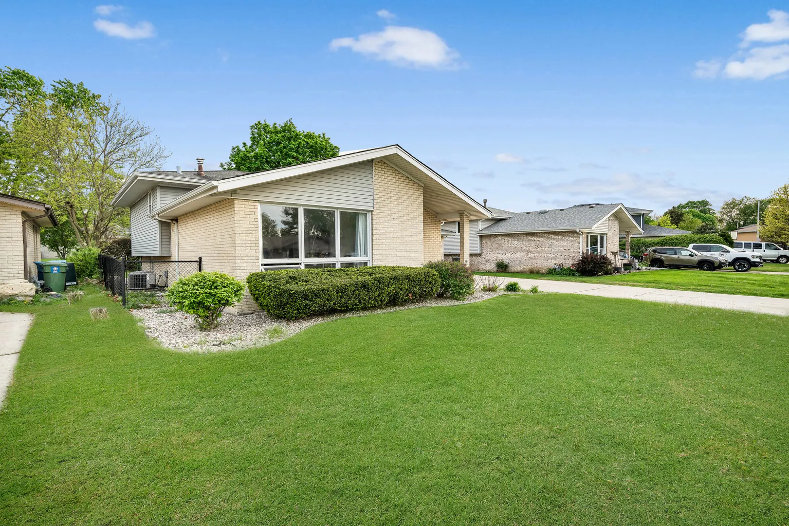 5911 W 125th Place IL