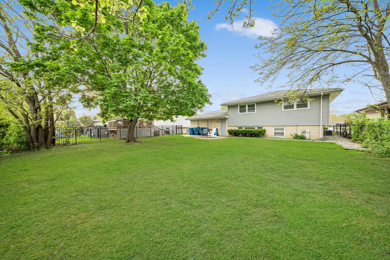 5911 W 125th Place IL