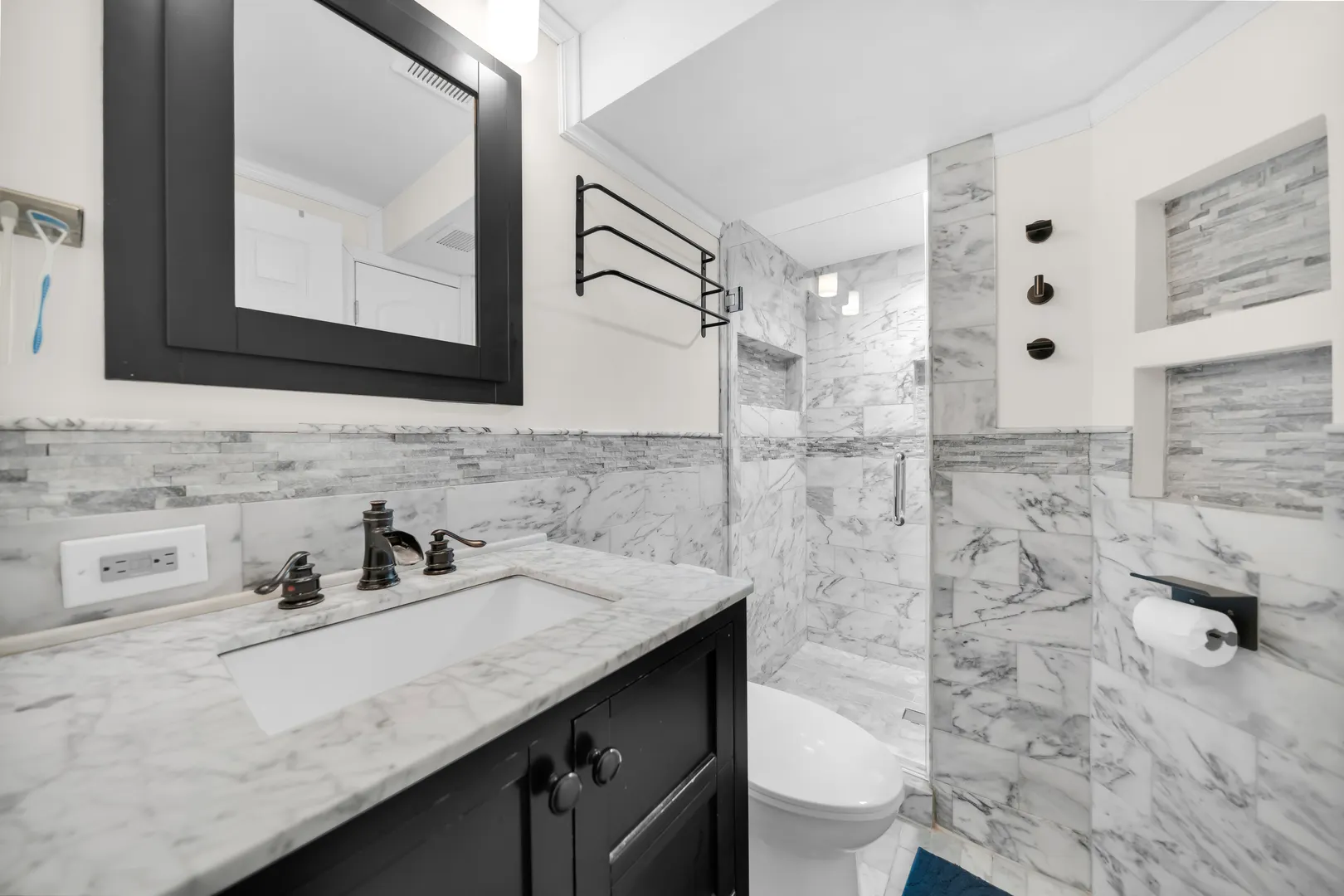 5911 W 125th Place IL