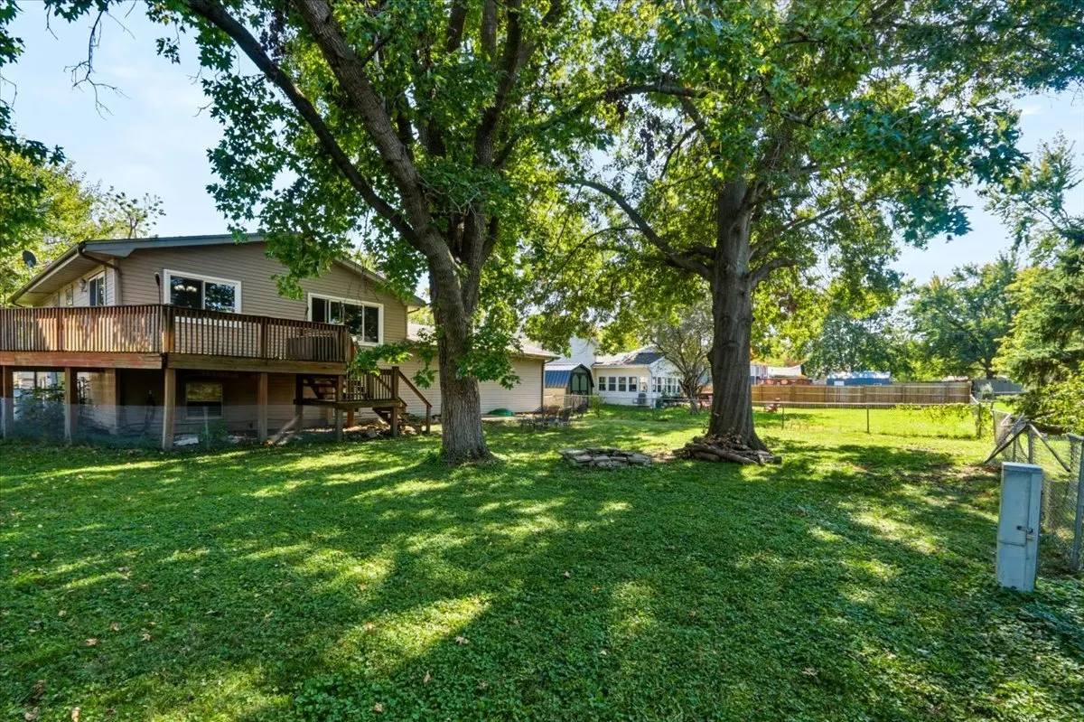 107 S Bayberry Court IL
