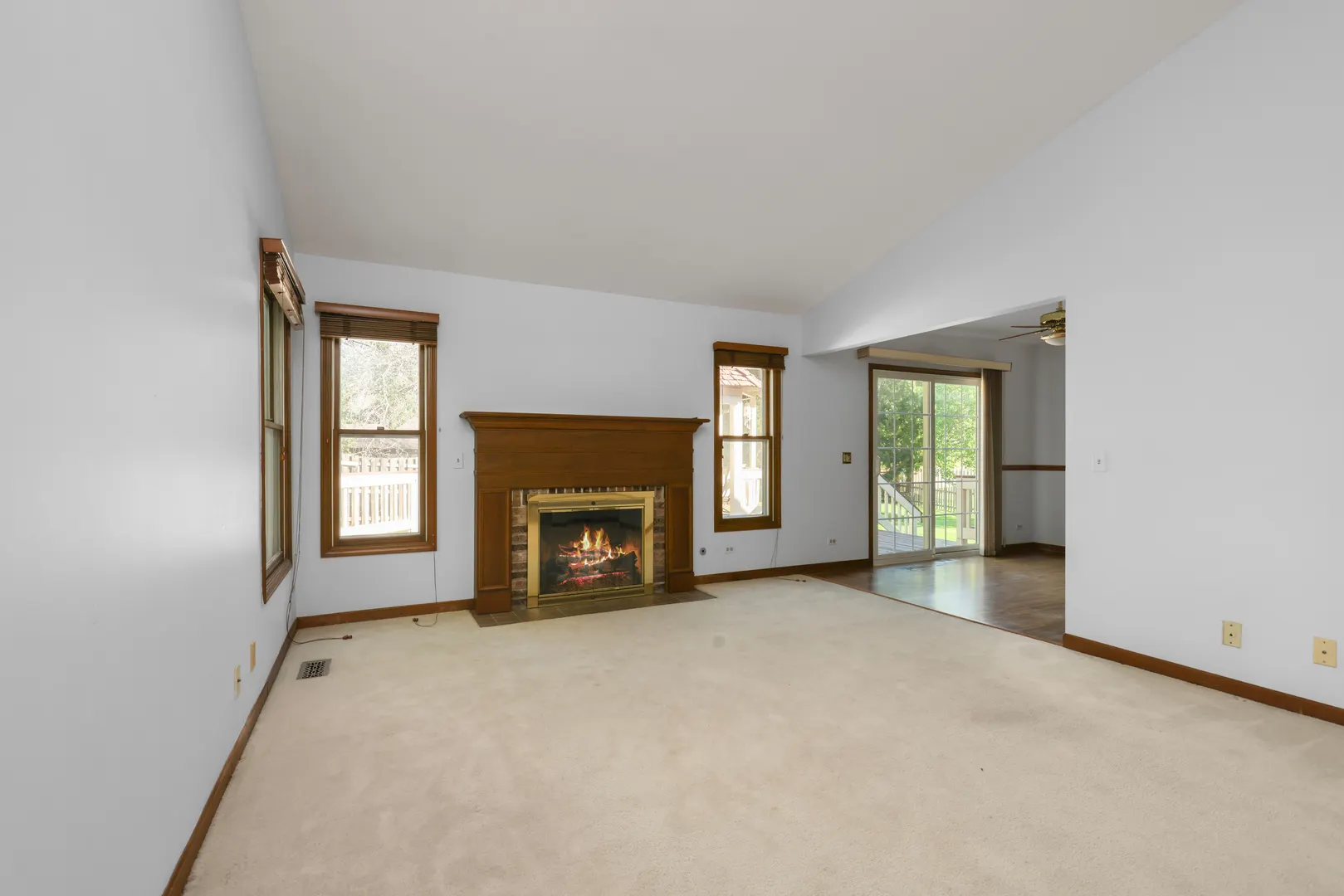 1173 N Clearwater Court IL