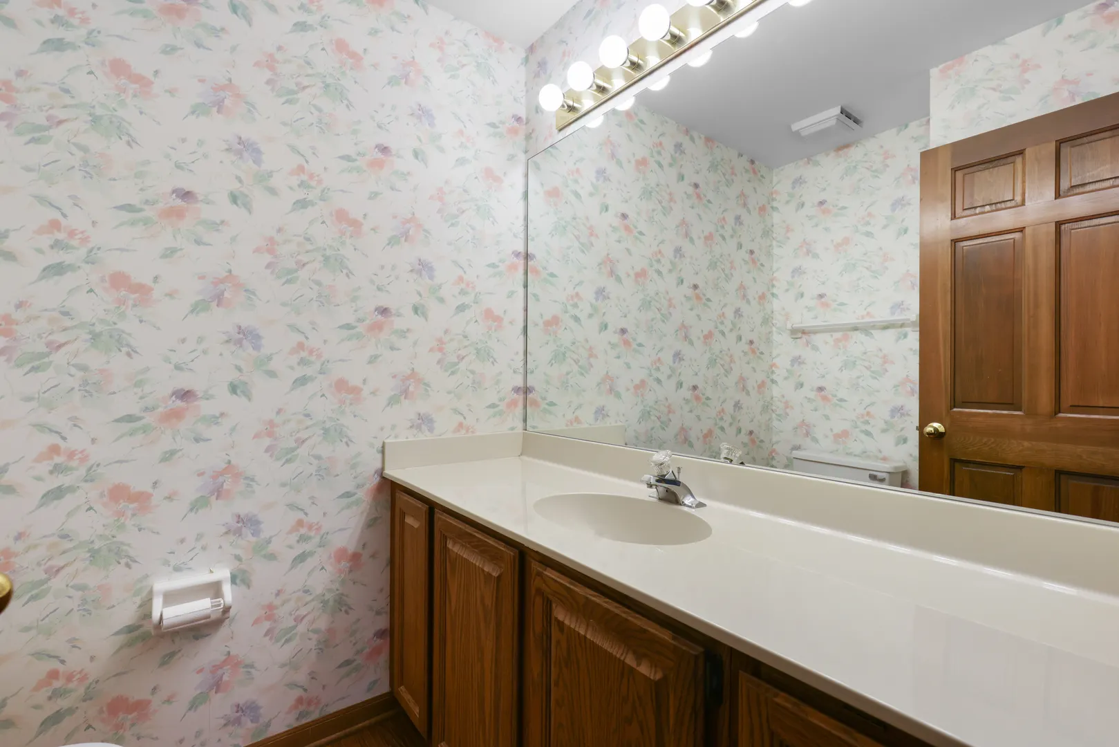 1173 N Clearwater Court IL