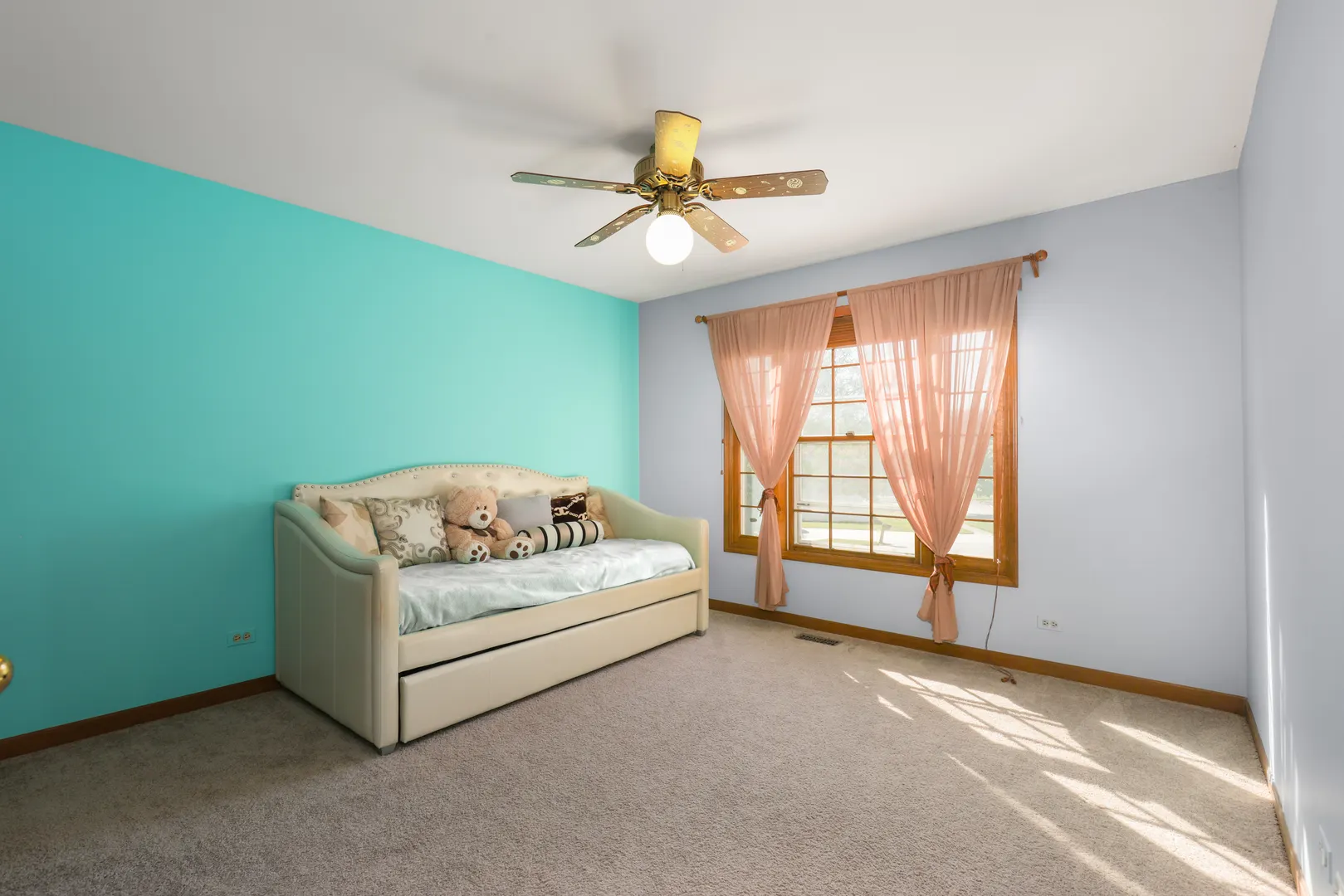 1173 N Clearwater Court IL