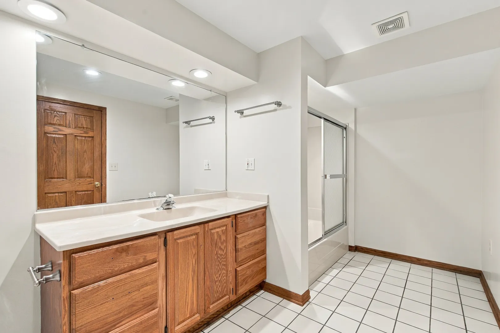 4516 Hillside Court IL